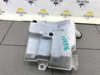 Бачок омывателя Ford Focus 2011 1817940 3 1.6 IQDB