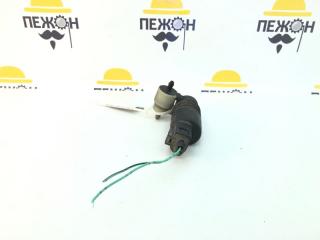 Моторчик бачка омывателя Mitsubishi Colt 2004 8260A021 Z34A 1.3 4A90