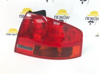 Фонарь в крыло задний правый AUDI A4