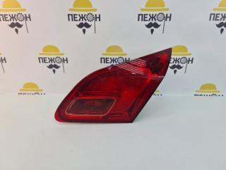 Фонарь в крышку багажника Opel Astra 13306458 J, задний правый