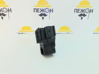 Переключатель подрулевой Ford Fusion 2007 1357437 1.4 FXJA, правый