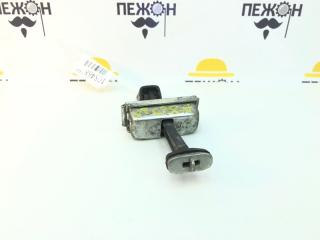 Ограничитель двери Ford Focus 2009 1641573 2 1.6 SHDA