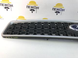 Решетка радиатора Ford Fusion 2009 1530207 1.6