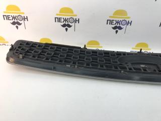 Решетка радиатора Ford Fusion 2009 1530207 1.6