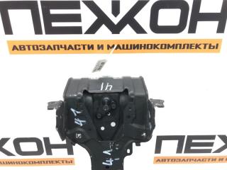 Кронштейн замка капота Lexus Nx300H 2018 5320878010 2.5 2ARFXE