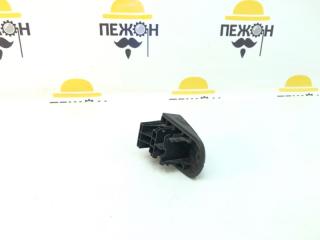 Хвостик наружной ручки двери Ford Focus 2011 1727824 3 1.6 IQDB