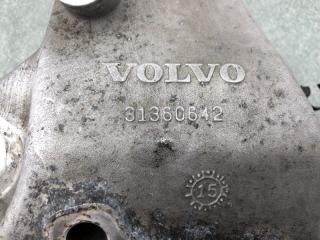 Кулак Volvo Xc90 2016 31476878 L 2.0 B4204T35, передний левый