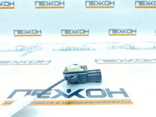 Датчик удара двери Volvo Xc90 2016 31406731 L 2.0 B4204T35, передний