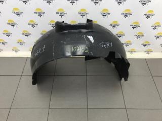 Подкрылок Ford Focus 1336180 2, передний правый