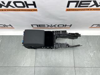 Подлокотник с консолью Land Rover Discovery Sport 2021 LR154753 L550 2.0 204DTY