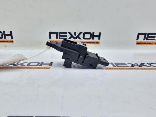 Запчасть кнопка стеклоподъемника Bentley Flying Spur 2017