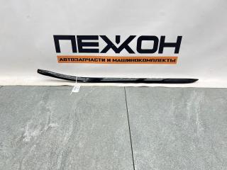 Запчасть молдинг лобового стекла левый Bentley Flying Spur 2017