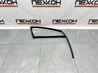 Запчасть уплотнитель стекла двери передний правый Bentley Flying Spur 2017