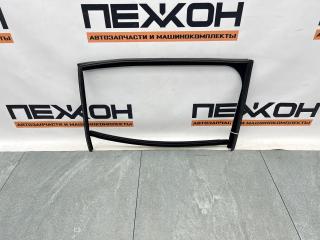 Запчасть уплотнитель стекла двери задний правый Bentley Flying Spur 2017