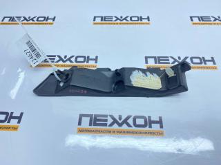 Запчасть кронштейн бампера (не оригинал передний правый KIA SPORTAGE