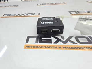Запчасть usb разъем AUDI A5 2023
