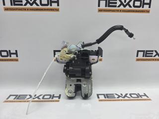 Запчасть замок багажника AUDI A8 2016