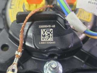 Подушка безопасности в руль QX30 2018 H15 2.0 20PET