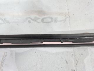 Молдинг лобового стекла левый QX30 2018 H15 2.0 20PET