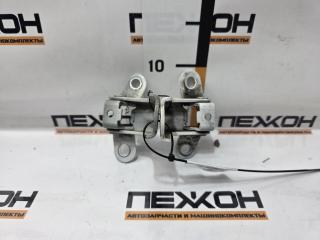 Фото запчасти петля двери левая HYUNDAI ix35 2013 контрактная запчасть Запчасть петля двери левая HYUNDAI ix35 2013