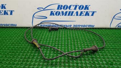 Запчасть датчик abs передний правый Volvo