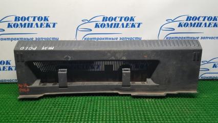 Запчасть накладка багажника Volkswagen Polo 2014