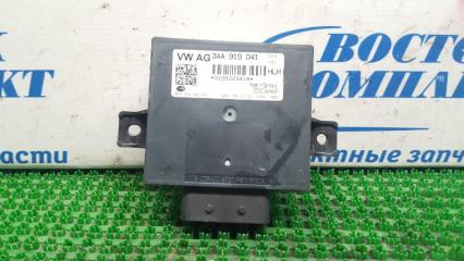 Запчасть блок управления бортовой сети Volkswagen Sharan 01.2012