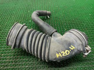 Патрубок воздушного фильтра Toyota Corolla Fielder 05.2011