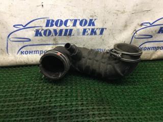 Патрубок воздушного фильтра Toyota Raum 02.2006