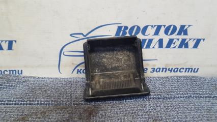 Запчасть пепельница Suzuki Jimny 10.2006