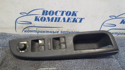 Запчасть блок управления стеклоподъемниками передний правый Volkswagen Golf 11.08.2004
