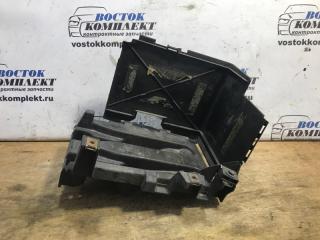 Запчасть полка под аккумулятор Audi TT