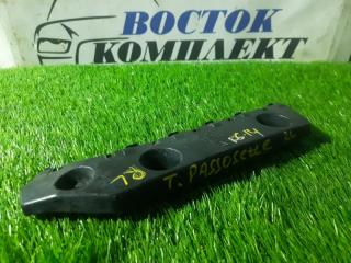 Клипса бампера задняя левая Toyota Passo Sette 2010.06