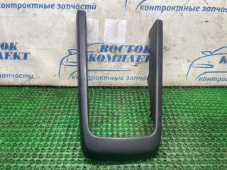 Запчасть накладка консоли Kia Ceed 07.11.2011