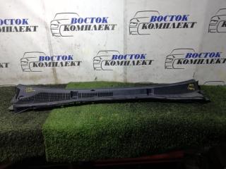 Запчасть решетка под лобовое стекло Subaru Legacy 2005.12