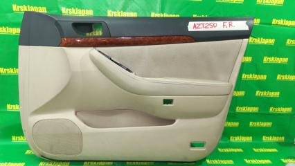 Обшивка боковой двери передняя правая Toyota Avensis 2005