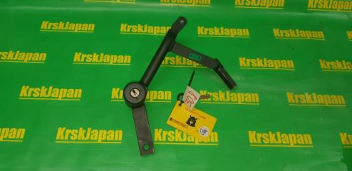 Запчасть замок кпп Peugeot 308 2008