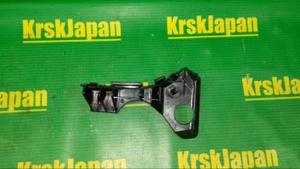 Клипса бампера передняя правая Toyota Corolla 2002