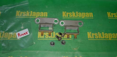 Петля двери багажника Toyota Corolla Runx 2002