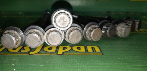 Болт головки блока цилиндров Corona 1989 CT170 2C