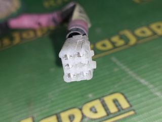 Проводка двери задняя Swift 2002 HT51S M13A Проводка двери задняя Swift 2002 HT51S M13A