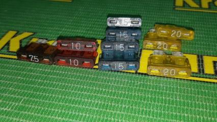 Фото запчасти предохранитель Toyota Cami 2000 контрактная запчасть Запчасть предохранитель Toyota Cami 2000