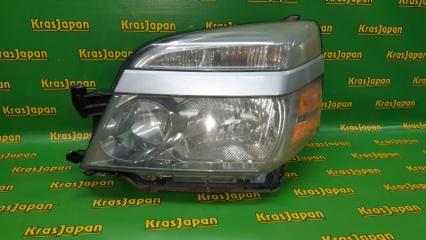 Фара передняя левая Toyota Voxy 2006