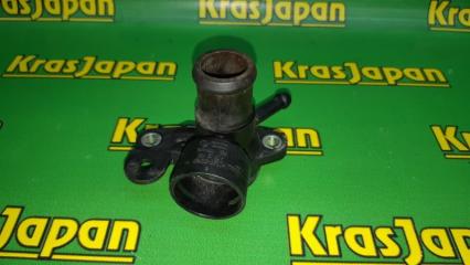 Фланец системы охлаждения Volkswagen Passat 2013