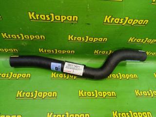 Патрубок радиатора Toyota Ipsum 2000 контрактная Патрубок радиатора Toyota Ipsum 2000