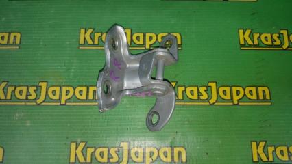 Петля двери задняя правая Toyota Corolla Fielder 2009