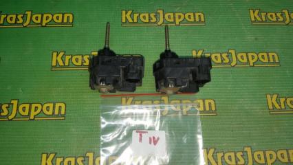 Корректор фары Toyota Raum 2008