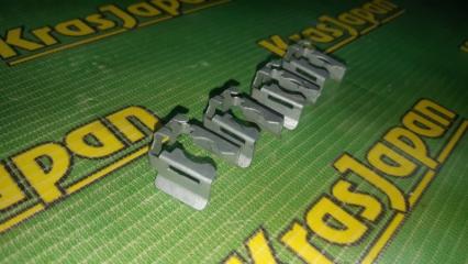 Запчасть крепление форсунки Nissan March 2003