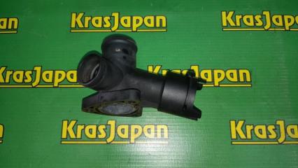 Фланец системы охлаждения Volkswagen Touareg 2011