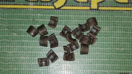 Запчасть сухарь клапана Toyota Vitz 2007